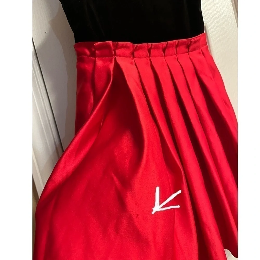 Zunie Valentines dress.
